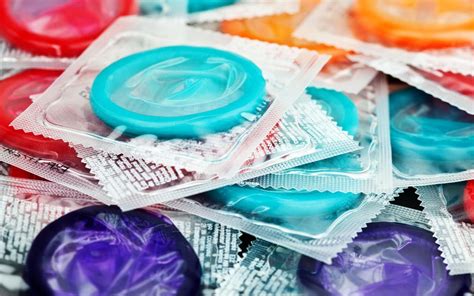 Blowjob ohne Kondom gegen Aufpreis Erotik Massage Schaan